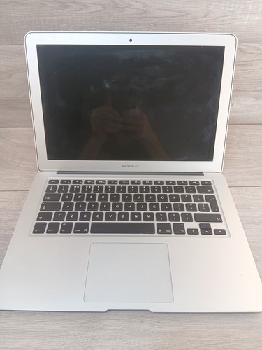 Apple mac book - air, (a1466)