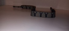 Porta occhiali da sole collo