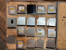 Stock di 19 masterizzatori interni per portatili - da testare