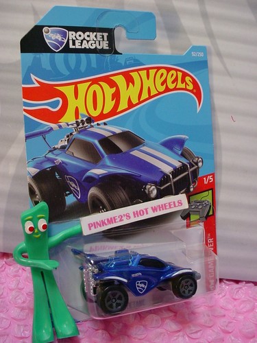 Htf 2019 hot wheels rocket - hot,