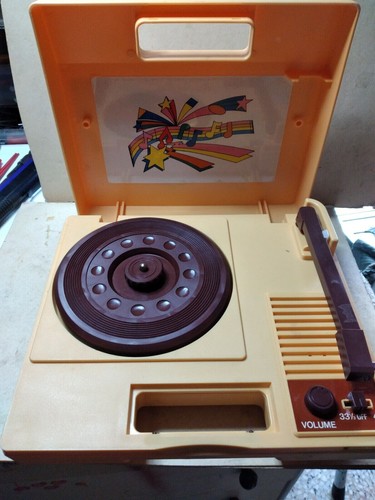 Goldtronic phonograph 8202 - 8202,