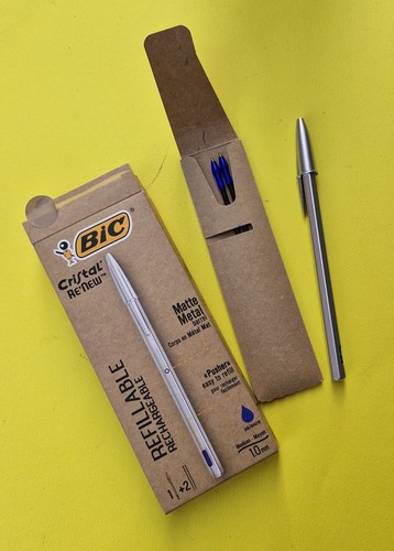 Penna con ricambio - con, in