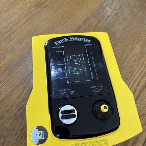 Gioco elettronico usato - un,