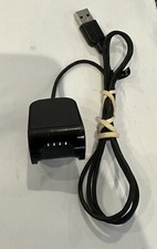 Tomtom 4uj0 charging - tomtom, cable