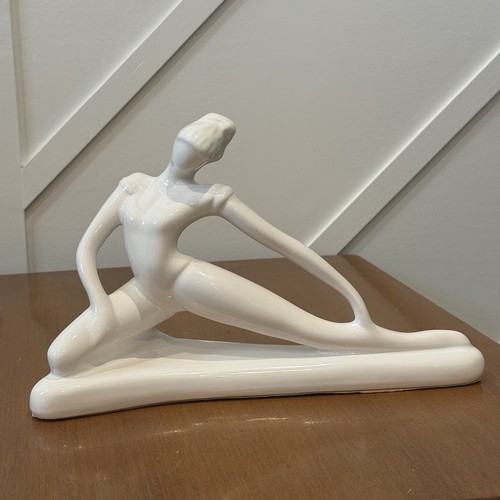 Ballerina danza statuina donna