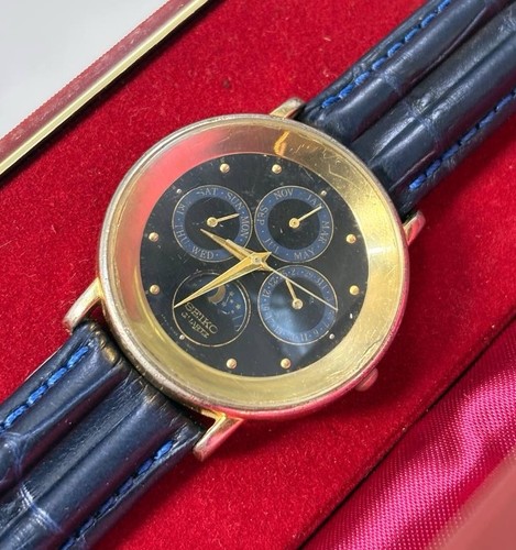 Seiko 7f18 7000 sun - moon, phase