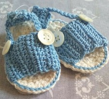 Scarpine all’uncinetto