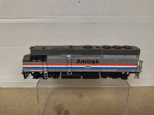 Locomotora amtrak 300 walthers - locomotora,