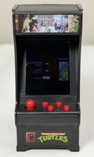 Teenage Mutant Ninja Turtles TMNT Piccolo Armadio Arcade Portachiavi Mini Videogioco