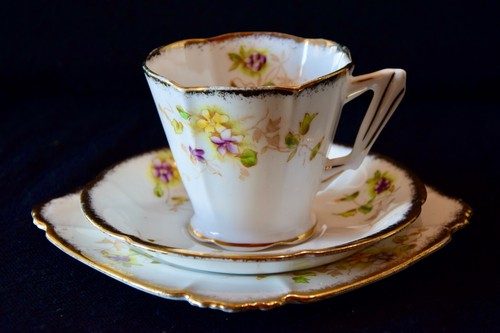 Royal albert crown - royal,