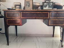 Scrivania vintage in legno impiallacciato con 7 cassetti