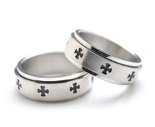 Anello a fascia girevole in