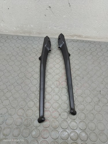 Staffe supporti plexi - staffe,