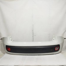 Paraurti posteriore bianco