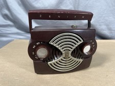 Radio d'epoca Zenith Brown Owl Eye AM a valvole 1952 modello K412-R senza cavo di alimentazione LEGGI