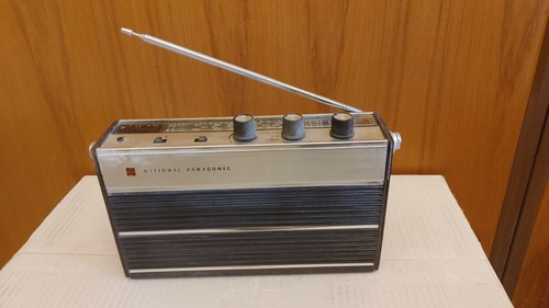 Radio transistor national - a,