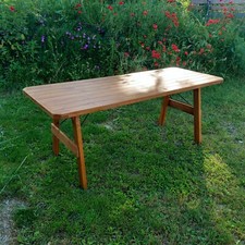 TAVOLO DA GIARDINO IN LEGNO