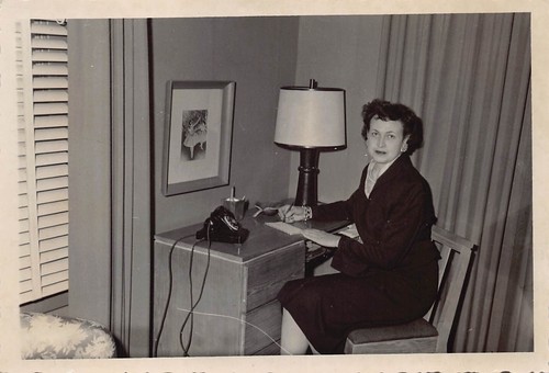 Lampada scrivania telefono