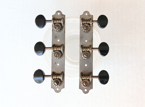 Accordatori per chitarra - , 3x3