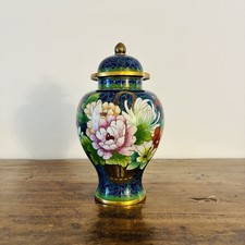 Vaso coperto smaltato