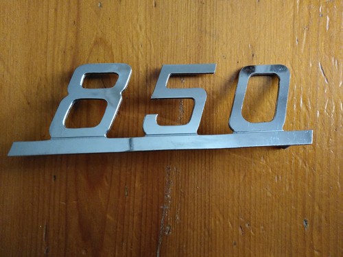 Fiat 850 scritta stemma - fiat,