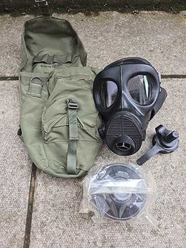 Italian m90 gasmask respirator - m90,