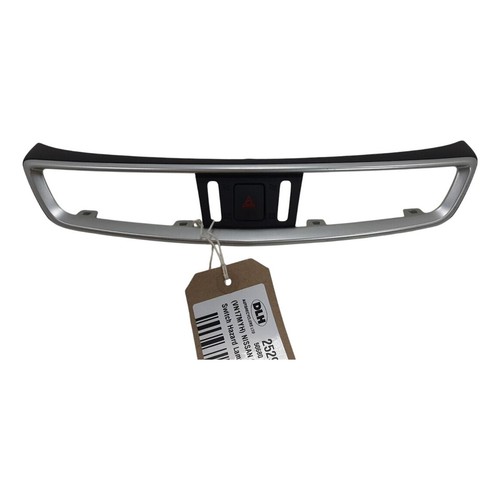Interruttore pericolo nissan - interruttore,