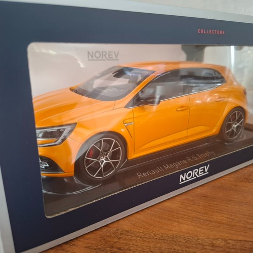 Renault mégane trophy - rs,