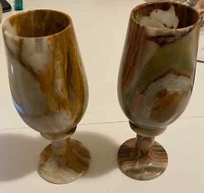 Set di calici in marmo onice