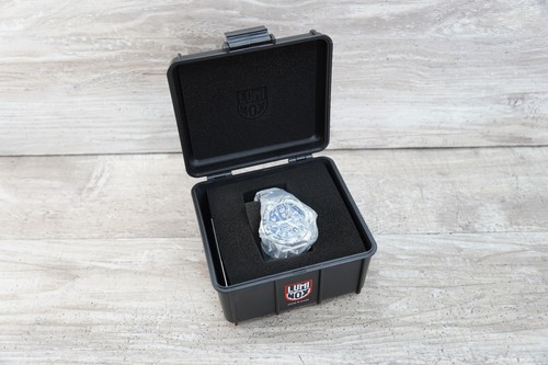 Nuovo orologio luminox - nuovo,