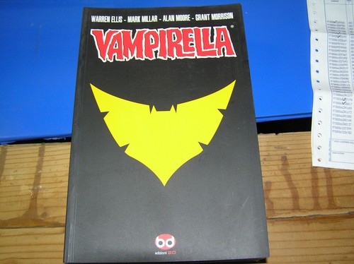 Vampirella moore ellis - vampirella,