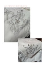 Tovaglia In Cotone Ricamata a Mano 260x170 Con 12 Tovaglioli