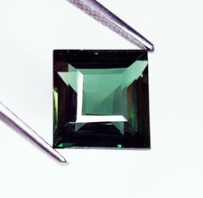 Gemme sfuse in tormalina verde