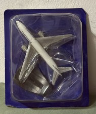 BOEING 777-200 CONTINENTAL