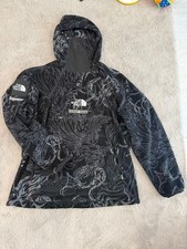 Supreme x The North Face 22AW