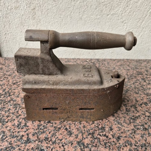 Ferro stiro antico - ferro, a