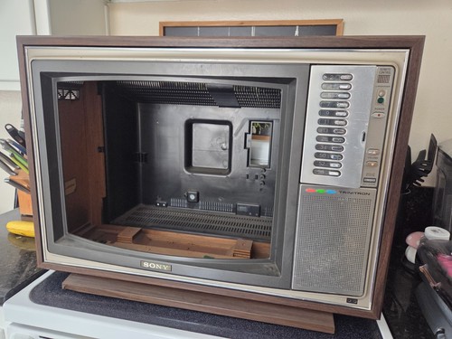 Rare 1978 sony trinitron - rare,