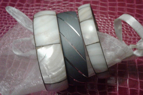 Tris bracciali madreperla - tris,