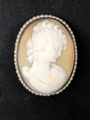 Spilla cameo antico con