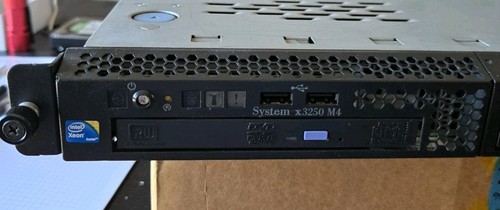 Server ibm rack mount - rack, 19"