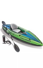 Intex Challenger Kayak, Man