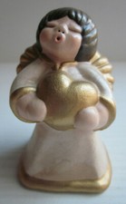 Statuina in Thun-di Angelo con