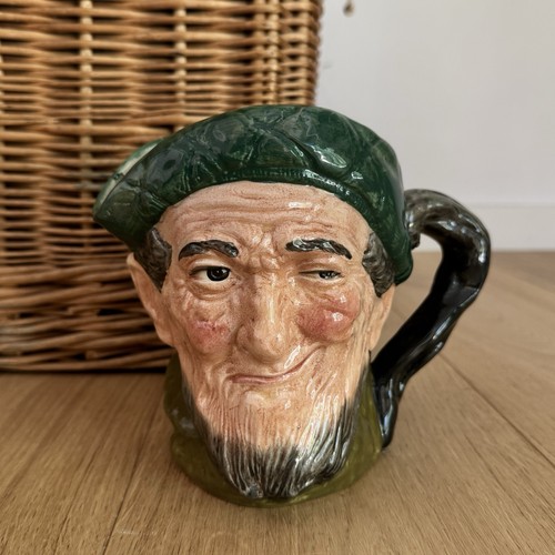 Vintage royal doulton toby jug - royal,