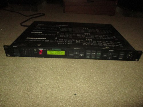 Yamaha d1030 equalizzatore - yamaha,