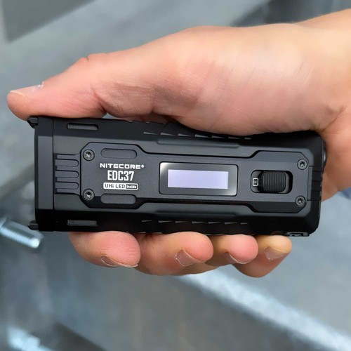 Nitecore edc37 torcia led - torcia,