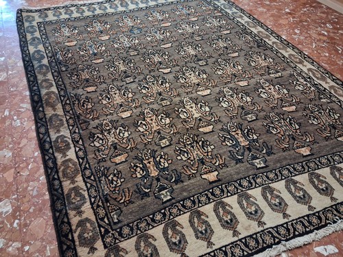 Tappeto persiano orientale