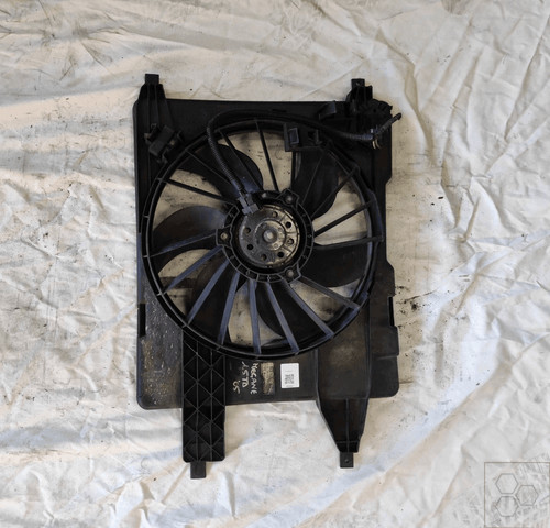 8200115542 radiatore renault - 8200115542,