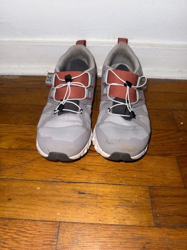 Running women cloud nexus - on,