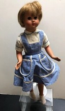 Bambola plastica dura 18"