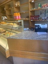 Arredamento completo per negozio al dettaglio